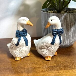 Set of 2 Vintage White Geese Figurines with Blue Bow Cottagecore Artmark Taiwan